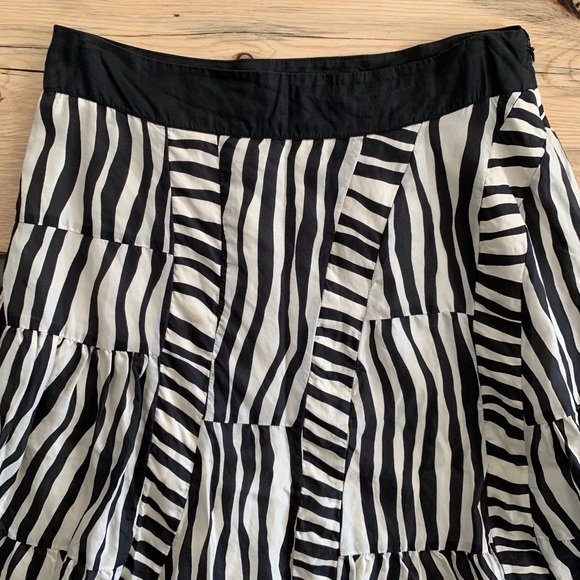 Lil 100% Silk Black And White Lined Striped Zebra Print Midi Skirt - Picture 2 of 11